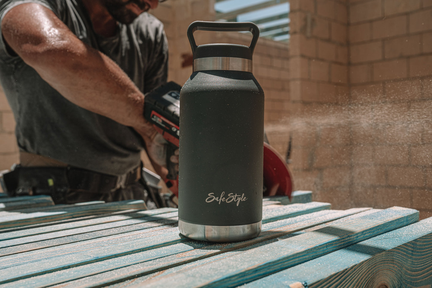SafeStyle Big Juicy 1L Water Bottle