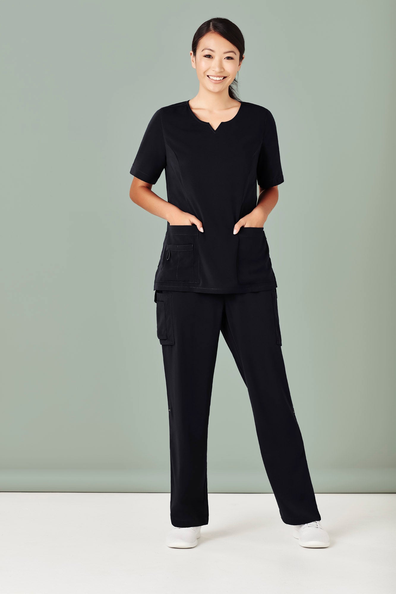 Womens Multi-Pocket Straight Leg Pant