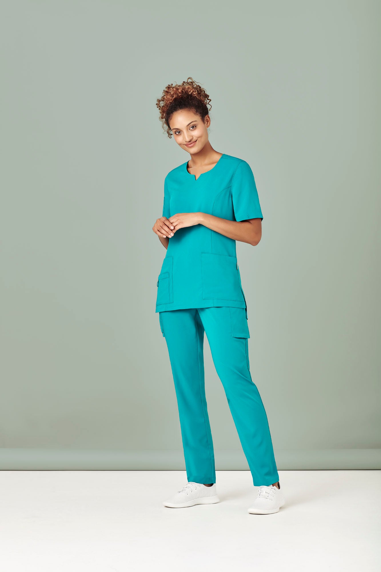 Womens Tailored Fit Round Neck Scrub Top