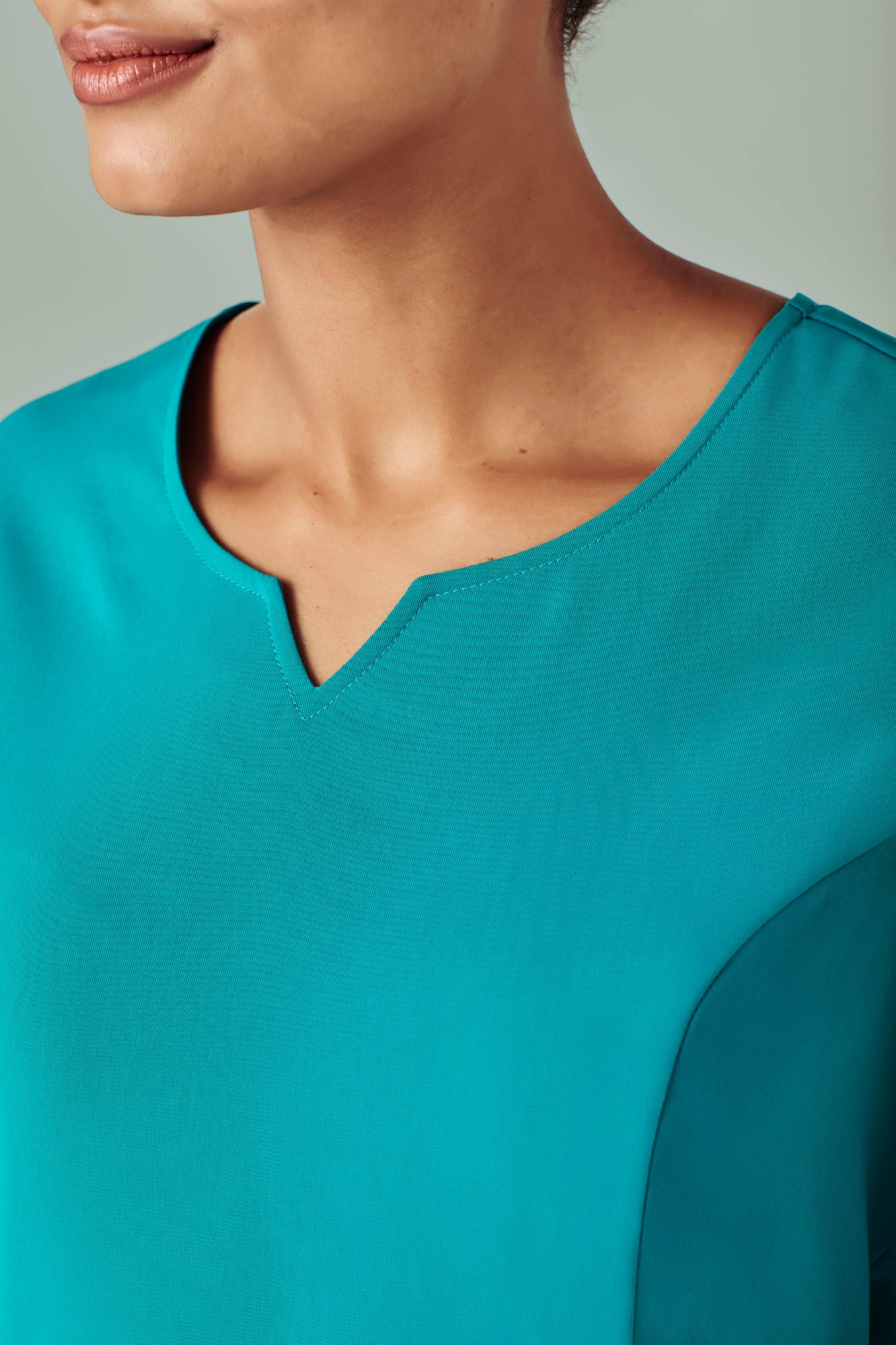 Womens Tailored Fit Round Neck Scrub Top