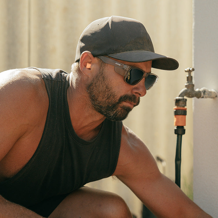 Fusions Matte Graphite Frame Grey Polarised Lens