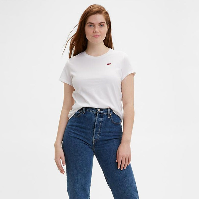 White cotton Levi's tee with embroidery